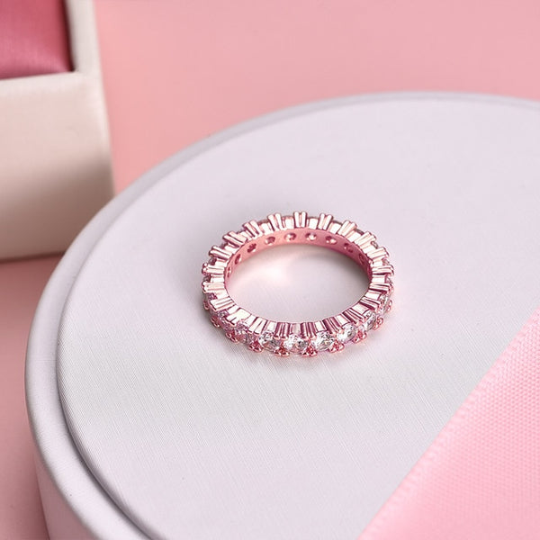 Luxury Brand Jewelry White  Color Inlay Cubic Zirconia Unique Shaped Ring for Women Wedding Engagement